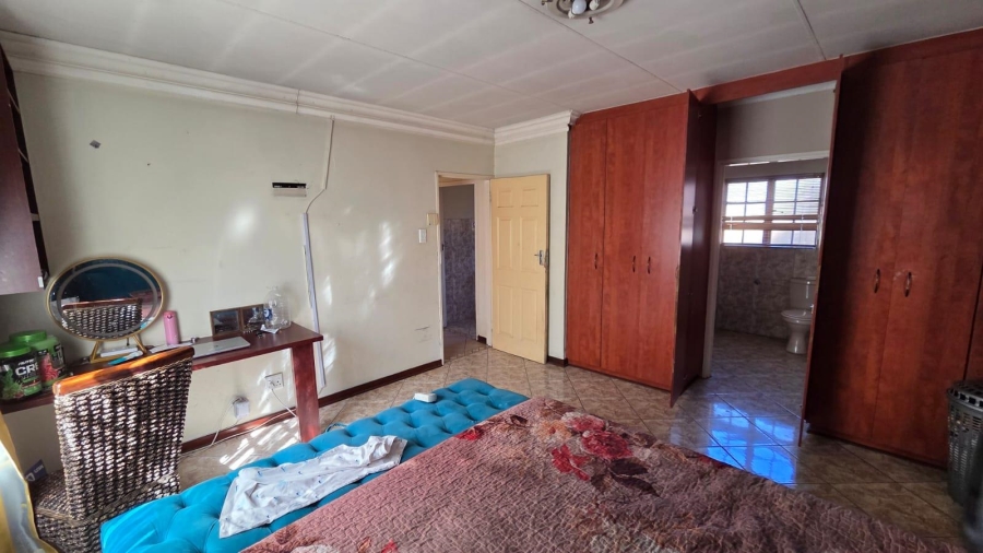3 Bedroom Property for Sale in Vista Park Free State